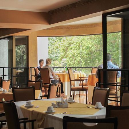 Hotel Leonardo Da Vinci サンティアゴ エクステリア 写真